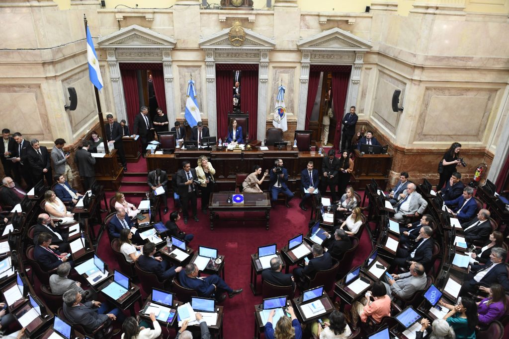 Bullrich se planta ante el retiro de un pliego judicial y tensiona al oficialismo en el Senado