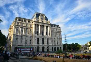 Palacio Libertad, sede del homenaje encabezado por Javier Milei. Foto: ProtoplasmaKid / Wikimedia Commons, CC BY-SA 4.0.