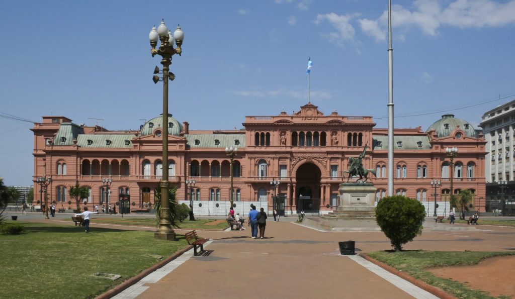 Santilli debutó en el Congreso y la Rosada intenta destrabar Zonas Frías, Inocencia Fiscal y la agenda de Milei