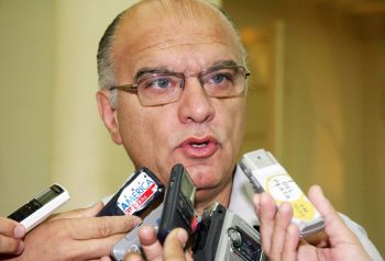 Santilli juró como jefe de Gabinete y Milei giró hacia un perfil más político para ordenar la Casa Rosada