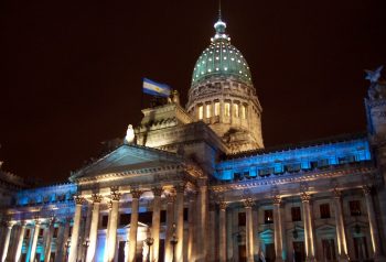 Santilli arranca con la pulseada por las PASO y la Casa Rosada sigue sin los votos