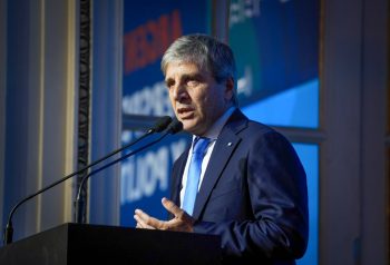 El Gobierno de Milei busca ampliar su régimen de inocencia fiscal para captar dólares informales