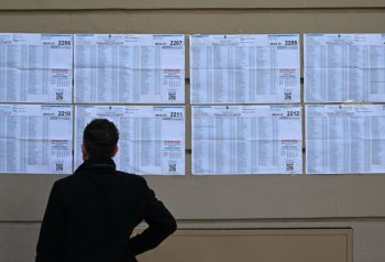 Los gobernadores aliados de Milei abren la puerta a suspender las PASO