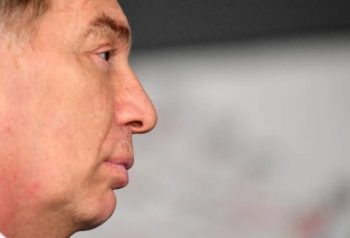 Santilli todavía no junta los votos para suspender las PASO y reacomoda las áreas que venían con Caputo