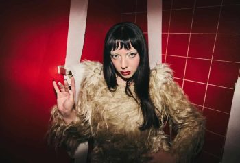 Lisa Cerati en la imagen promocional de su debut como solista