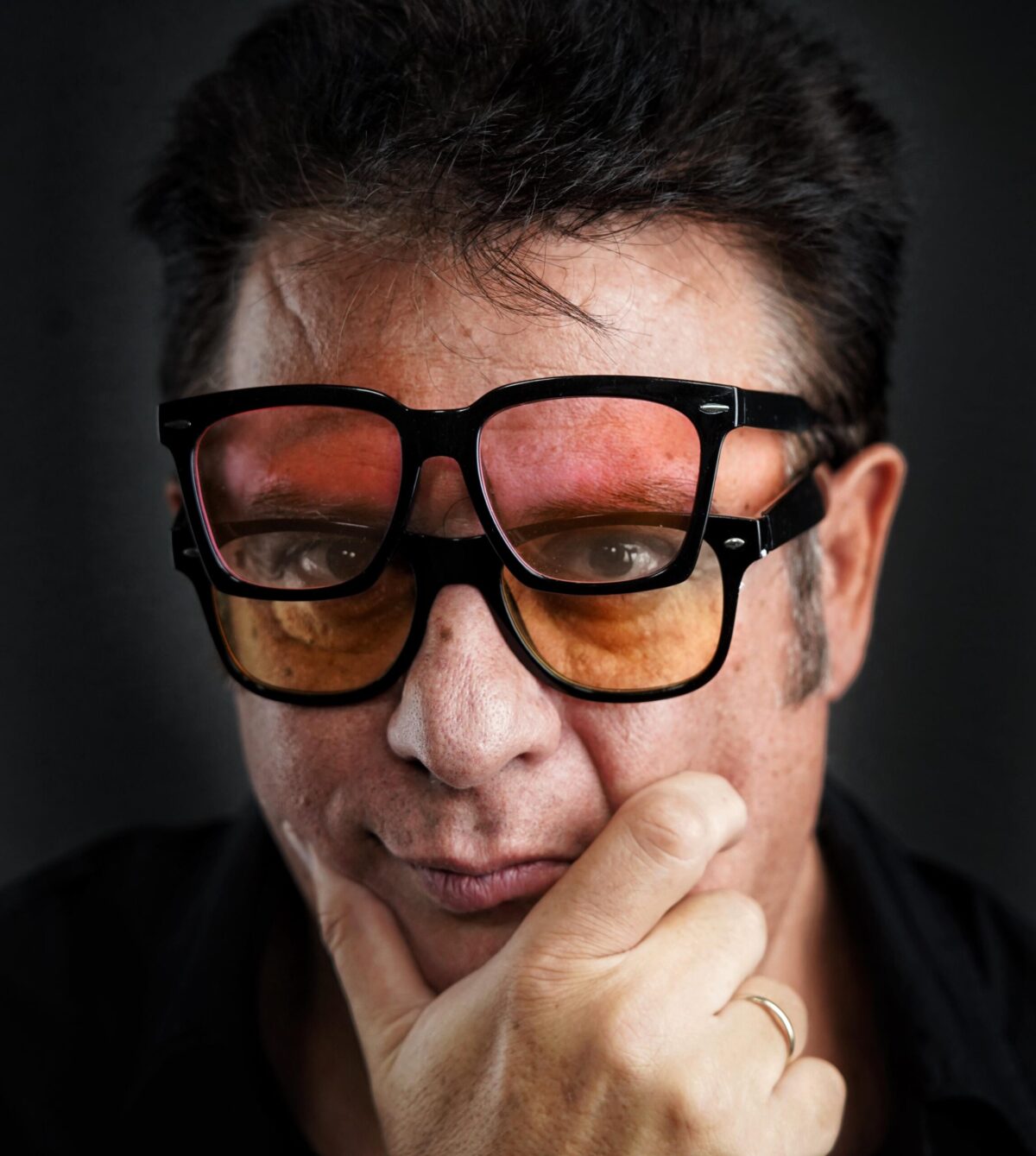 Walter Domínguez en una foto promocional del nuevo disco