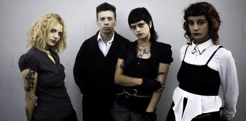 Buenos Vampiros abrió una nueva etapa con “No hay amor que nos salve”