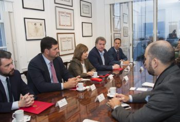 Bullrich reacomoda el proyecto de propiedad privada para evitar otra caida en el Senado