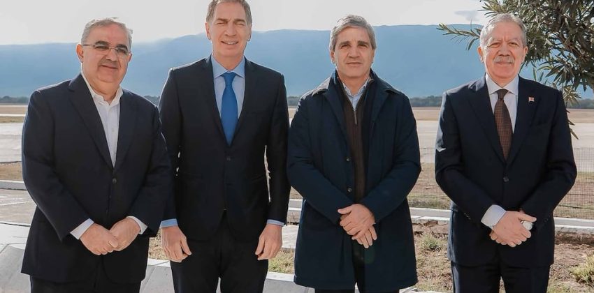 Santilli y Caputo reforzaron el acuerdo con Catamarca y Santiago del Estero con obras y rutas