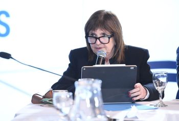 Bullrich cede en el Senado y cambia el proyecto de Sociedades para buscar respaldo de aliados