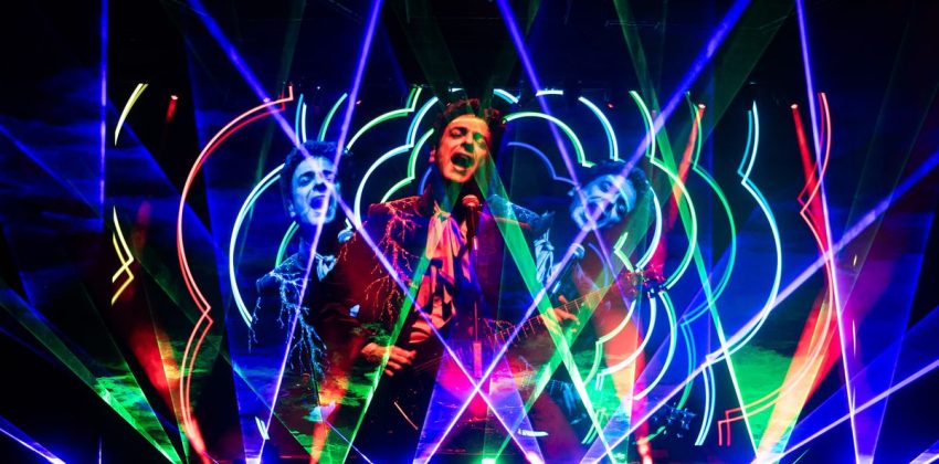 Soda Stereo cerró en Mendoza su tramo argentino de Ecos y dejó otra noche para el recuerdo