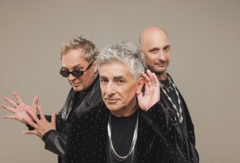 Los Tipitos en una foto promocional de la banda