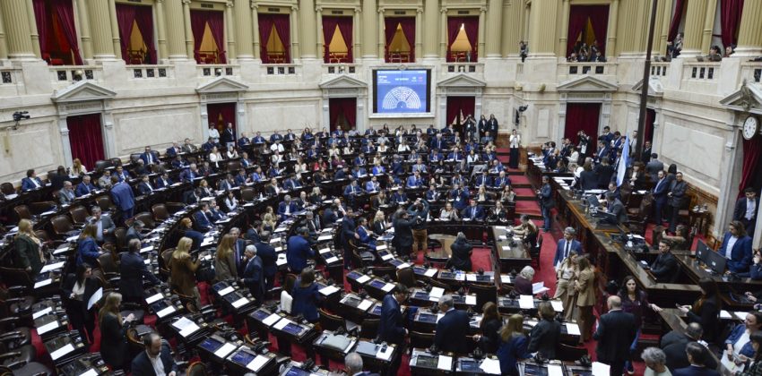 Diputados aprobó cambios sobre propiedad privada y repuso la Ley de Tierras en el proyecto
