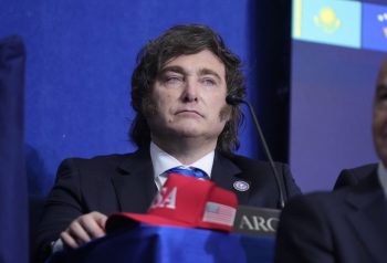 Milei llegó a Washington con una agenda de empresarios, premios y respaldo a sus aliados