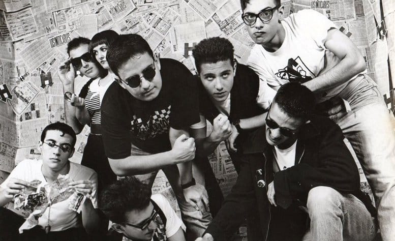 Retrato histórico grupal en blanco y negro