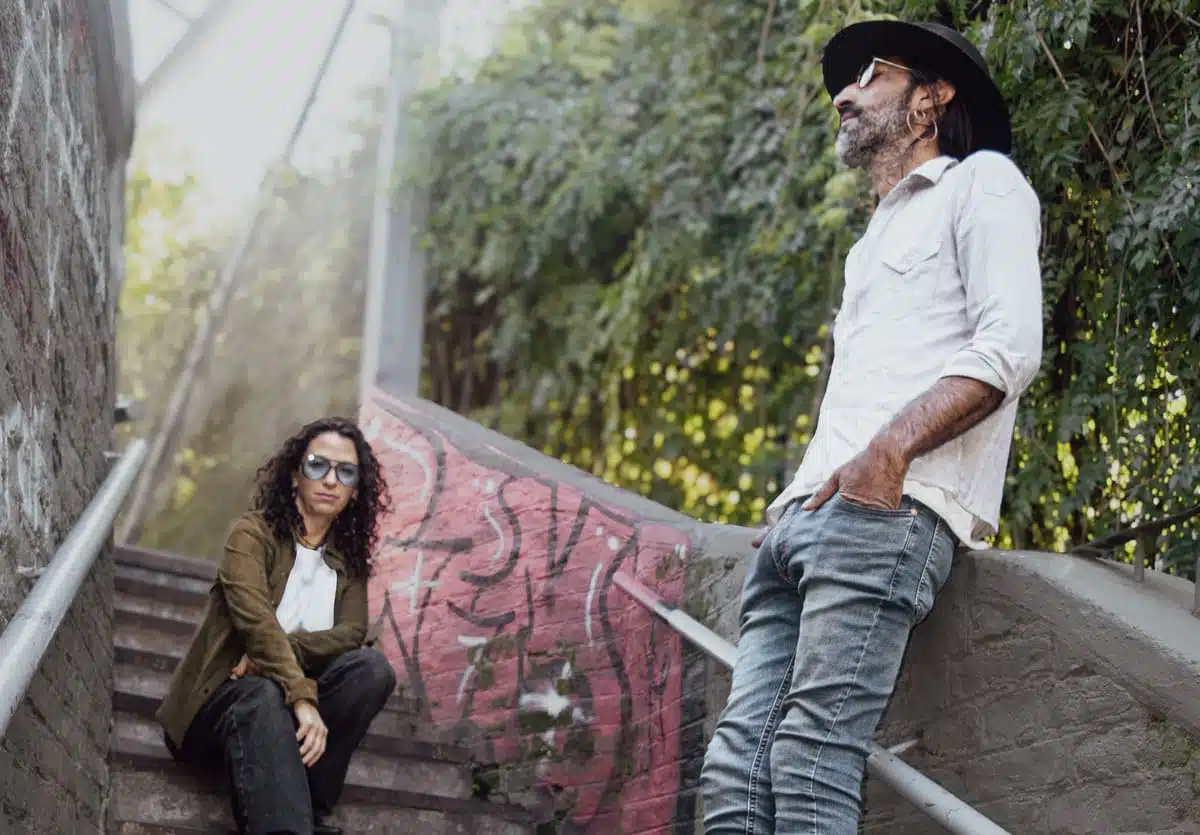 Pantaleone revisita una canción de amistad y la vuelve rock de banda